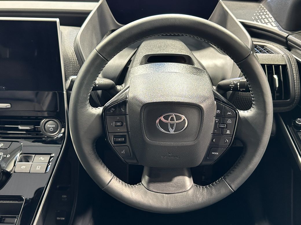 2025 Toyota bZ4X