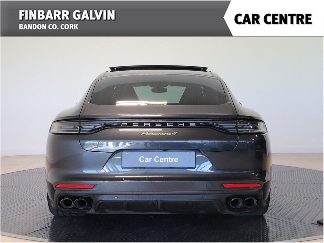 2023 Porsche Panamera