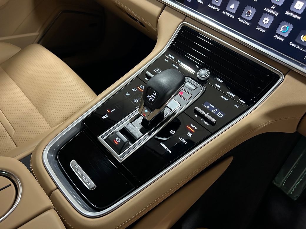 2023 Porsche Panamera