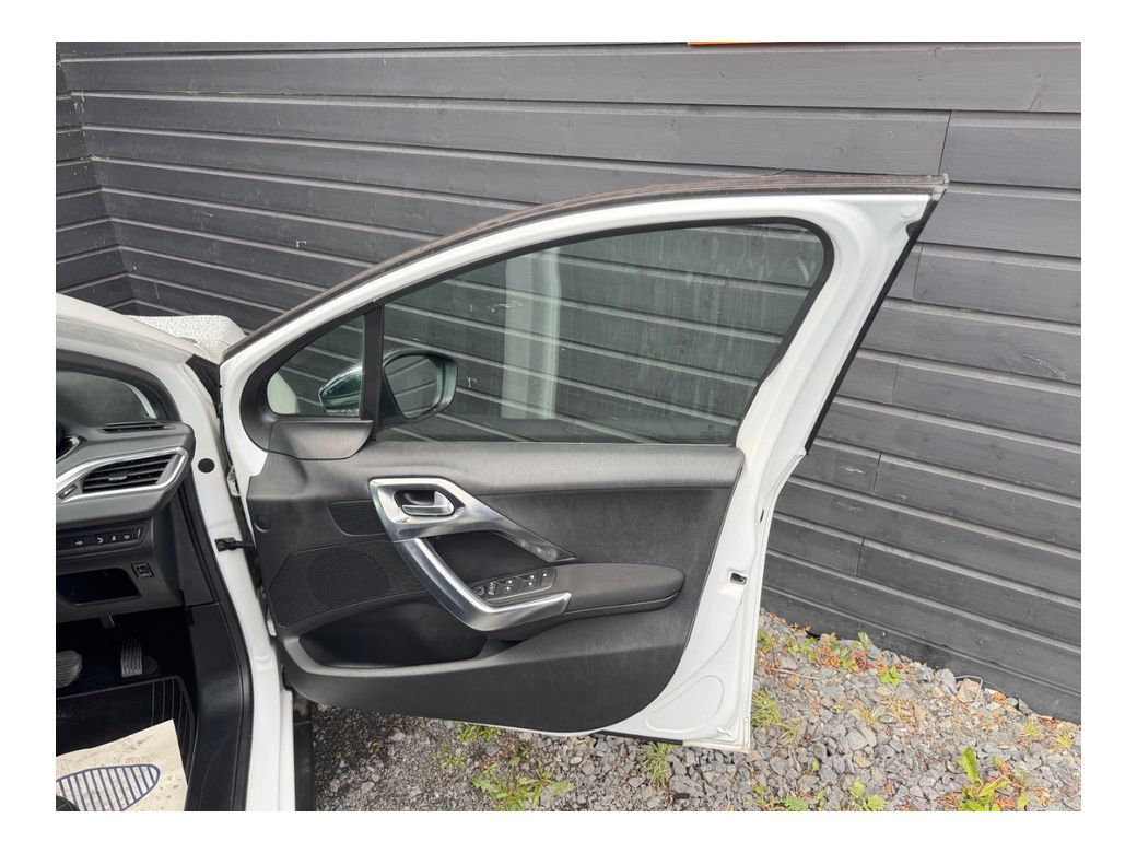 2015 Peugeot 2008