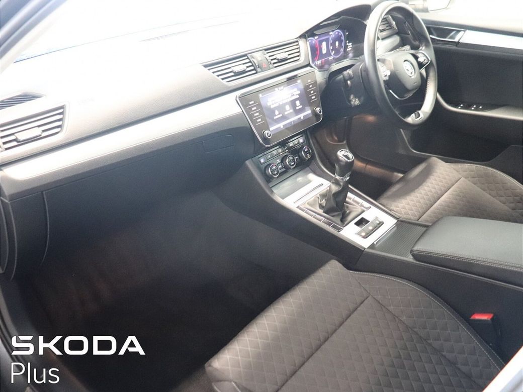 2022 Skoda Superb