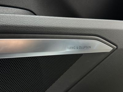 2024 Audi Q8 e-tron
