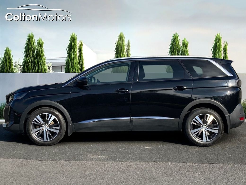 2021 Peugeot 5008