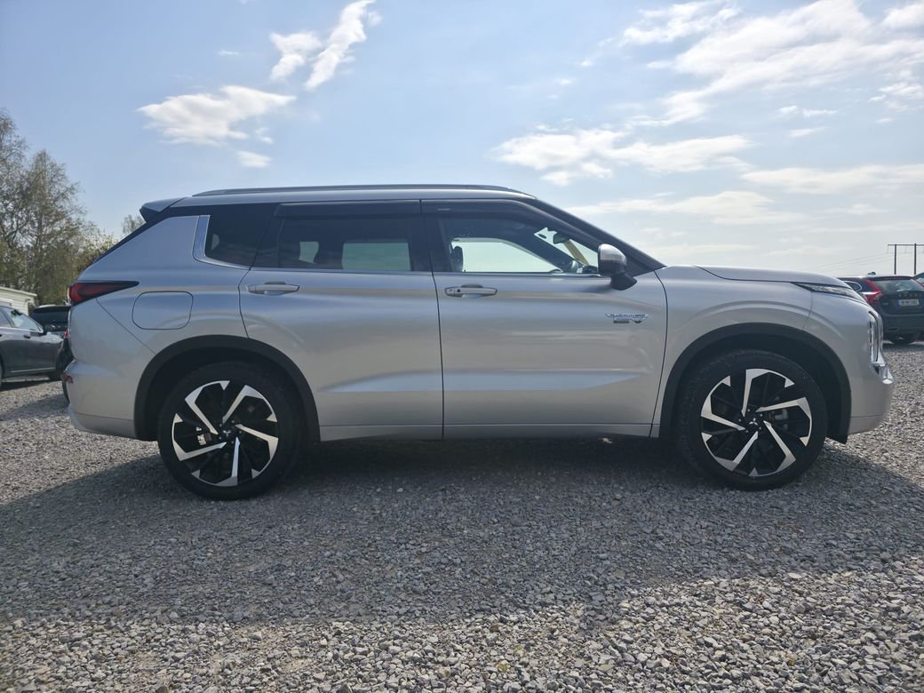 2022 Mitsubishi Outlander