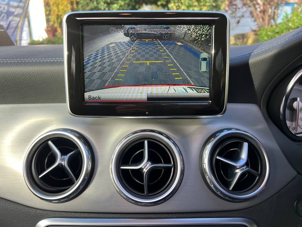 2015 Mercedes-Benz GLA Class