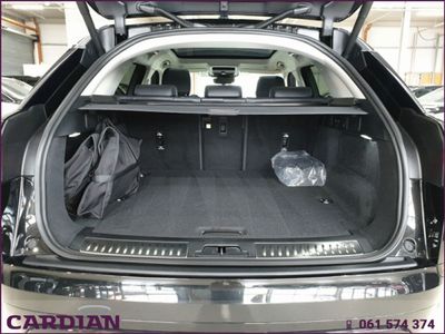 2025 Land Rover Range Rover Velar