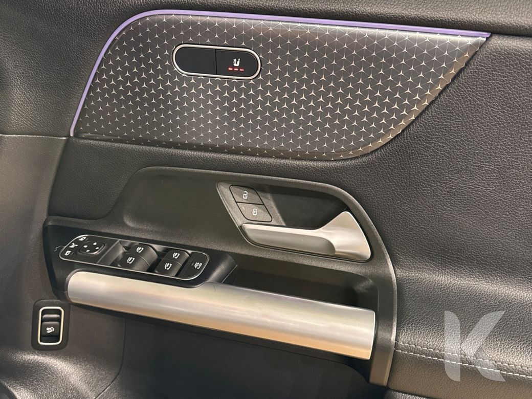 2025 Mercedes-Benz EQA