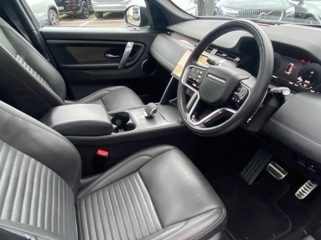 2024 Land Rover Discovery Sport