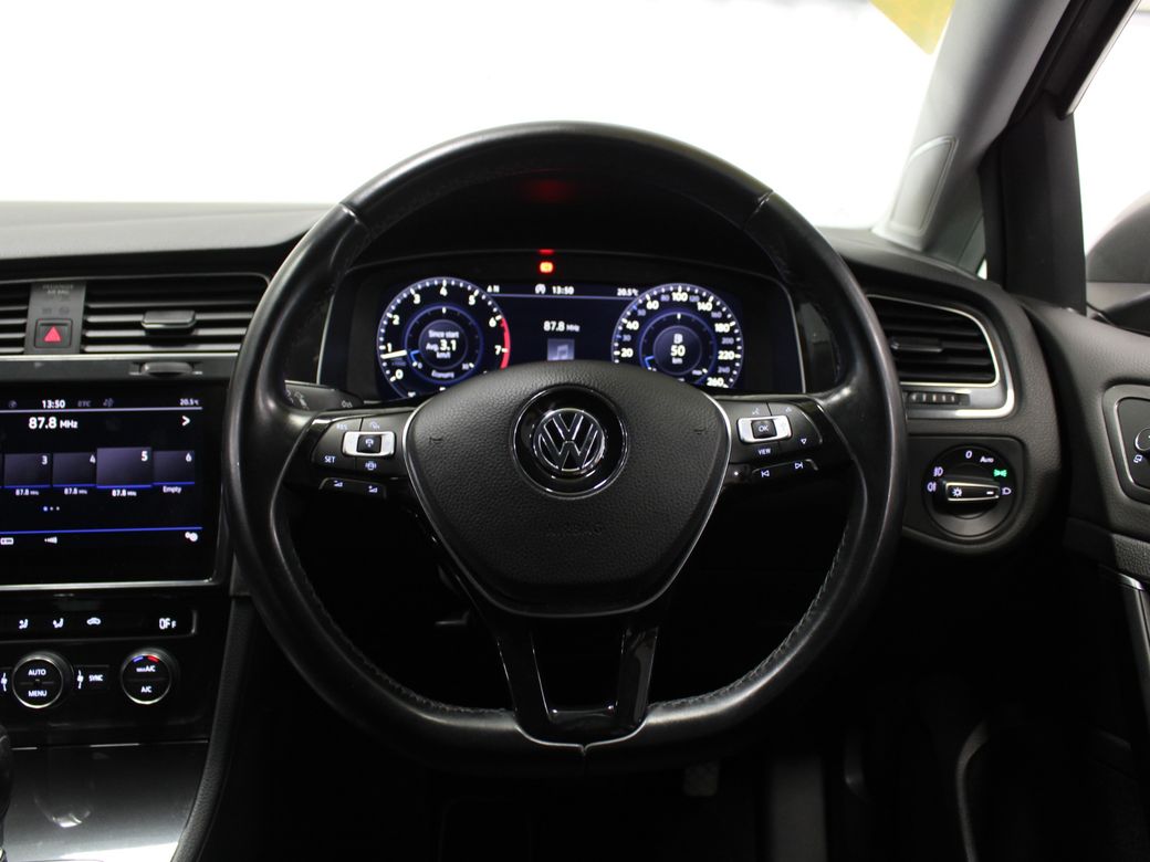 2019 Volkswagen Golf