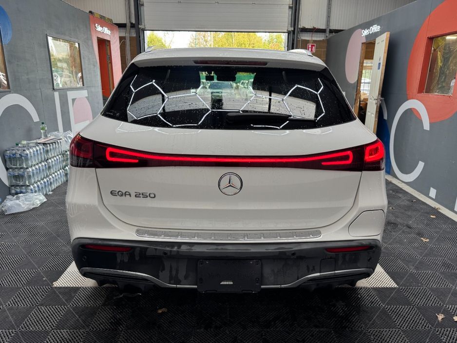 2021 Mercedes-Benz EQA