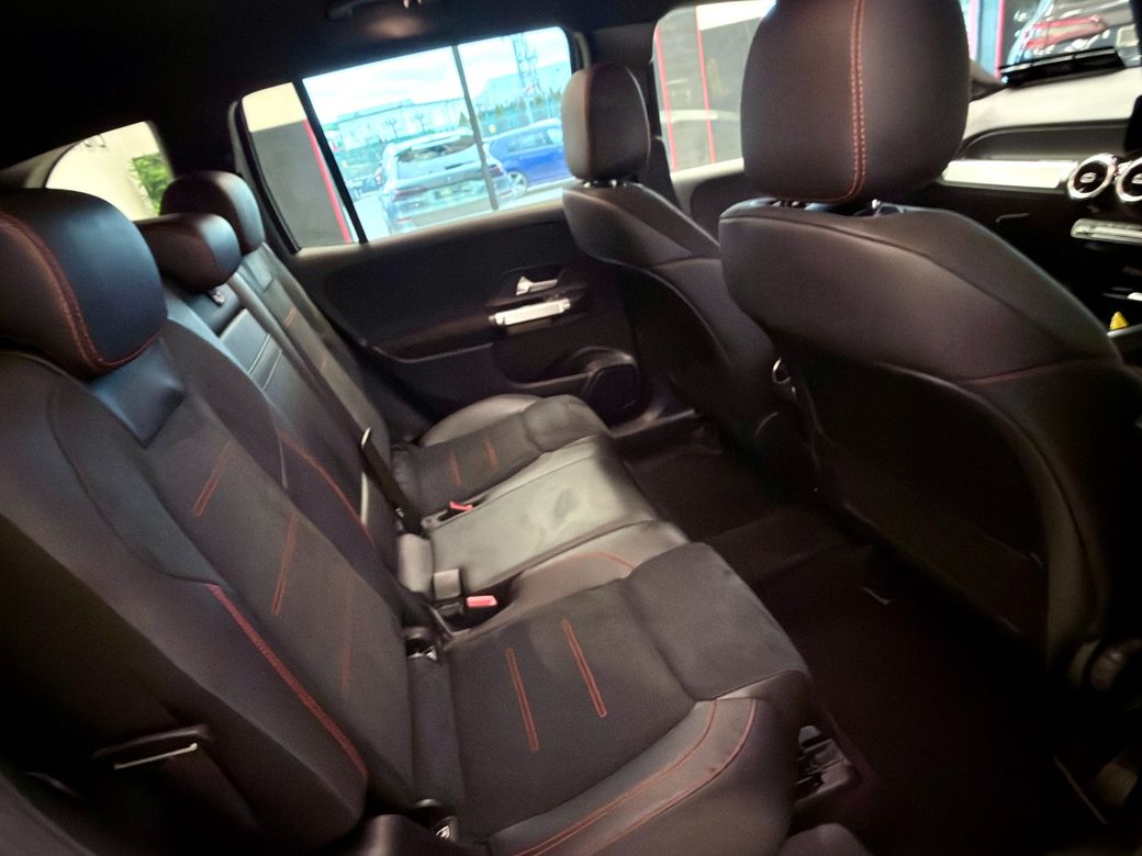 2021 Mercedes-Benz GLB Class