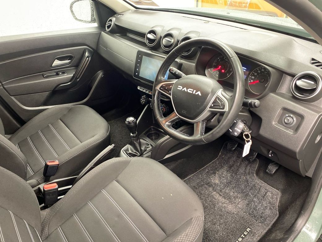 2023 Dacia Duster