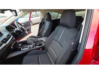 2018 Mazda Axela