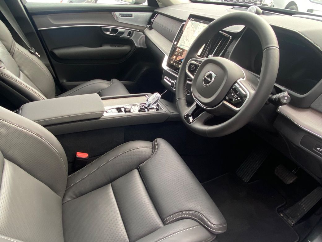 2025 Volvo XC90