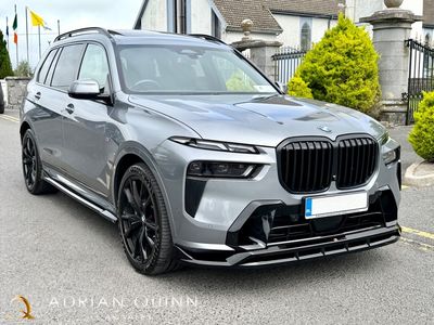 2023 BMW X7