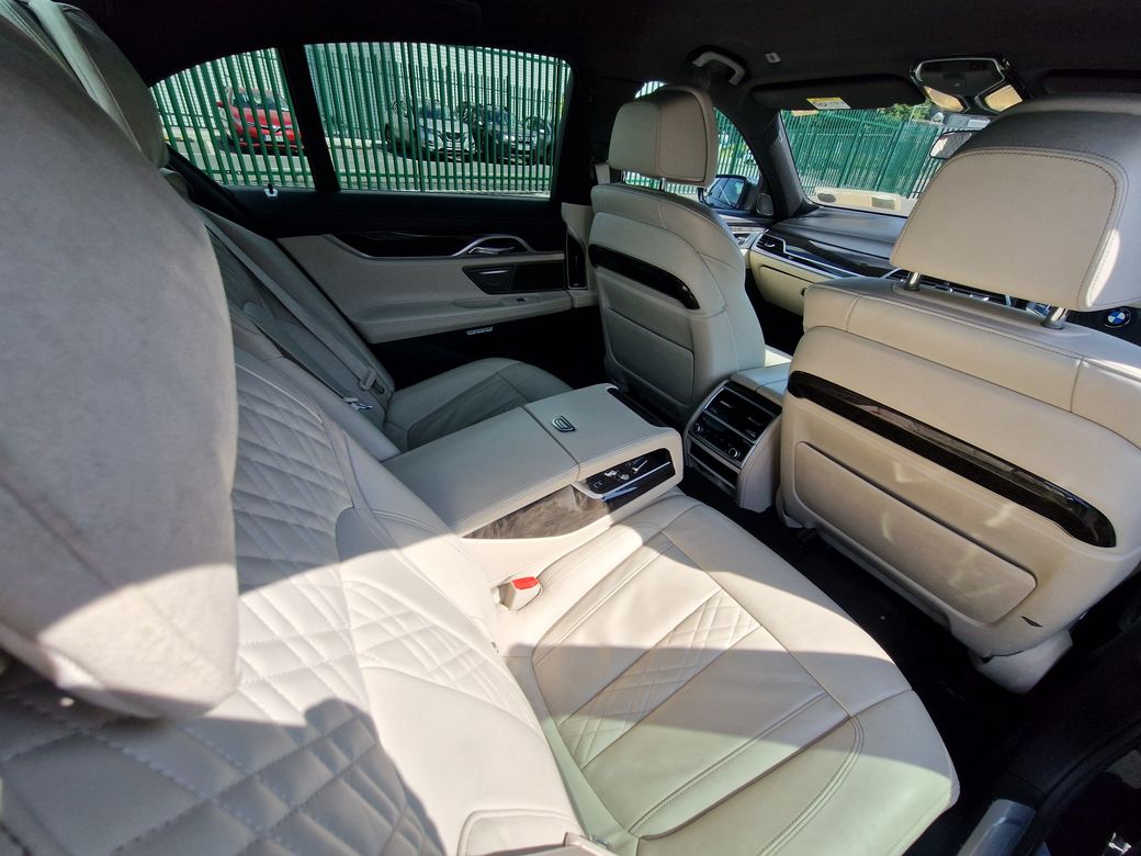 2016 BMW 7 Series
