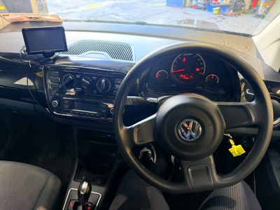 2014 Volkswagen up!
