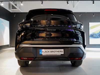 2025 Peugeot 5008