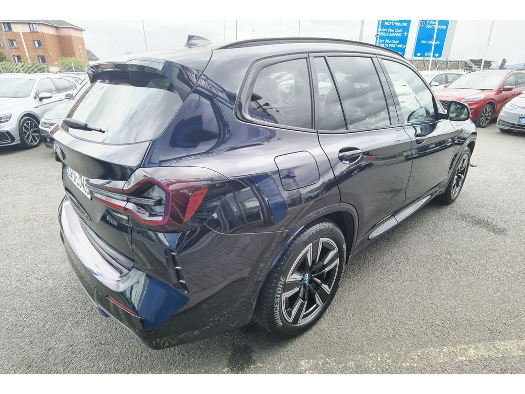 2022 BMW iX3