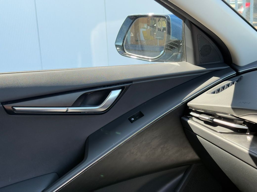 2025 Kia Niro
