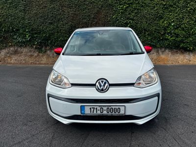 2017 Volkswagen up!