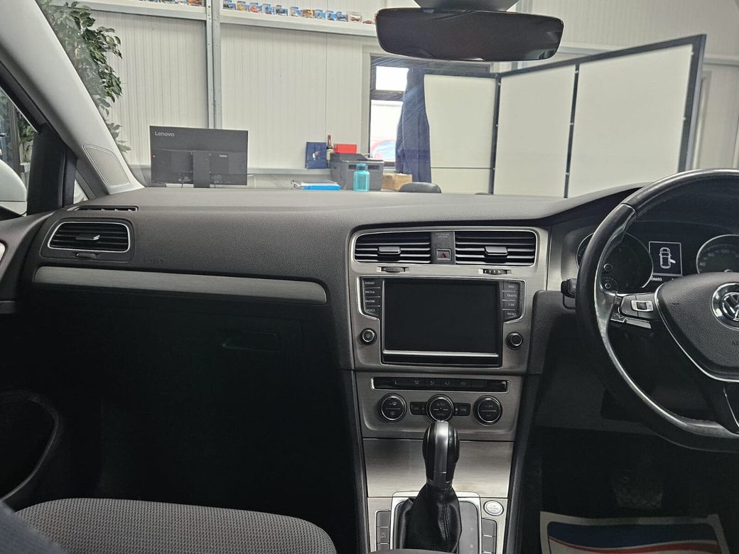 2017 Volkswagen Golf