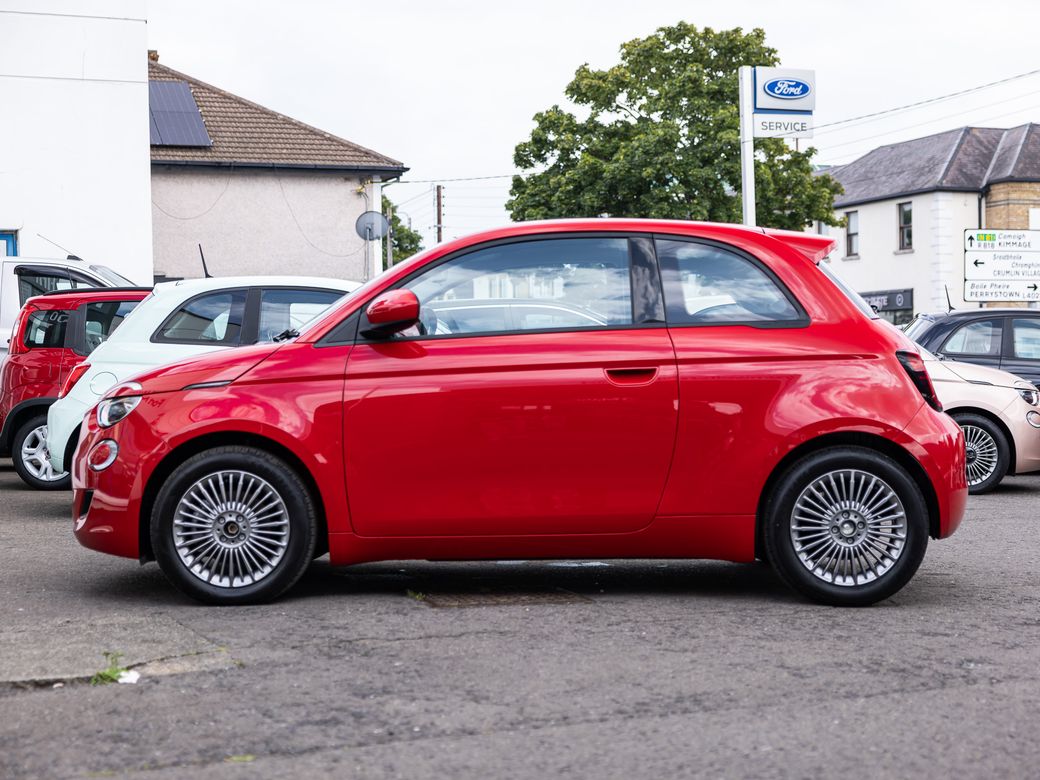 2025 Fiat 500