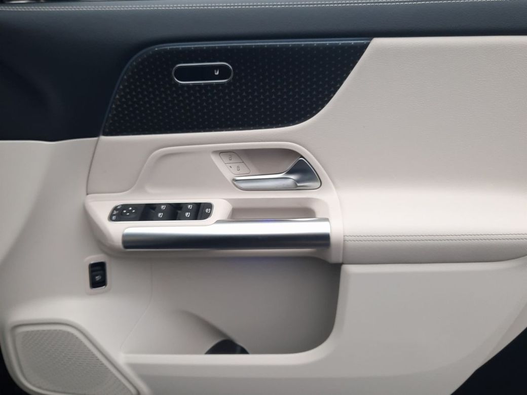 2026 Mercedes-Benz GLA Class