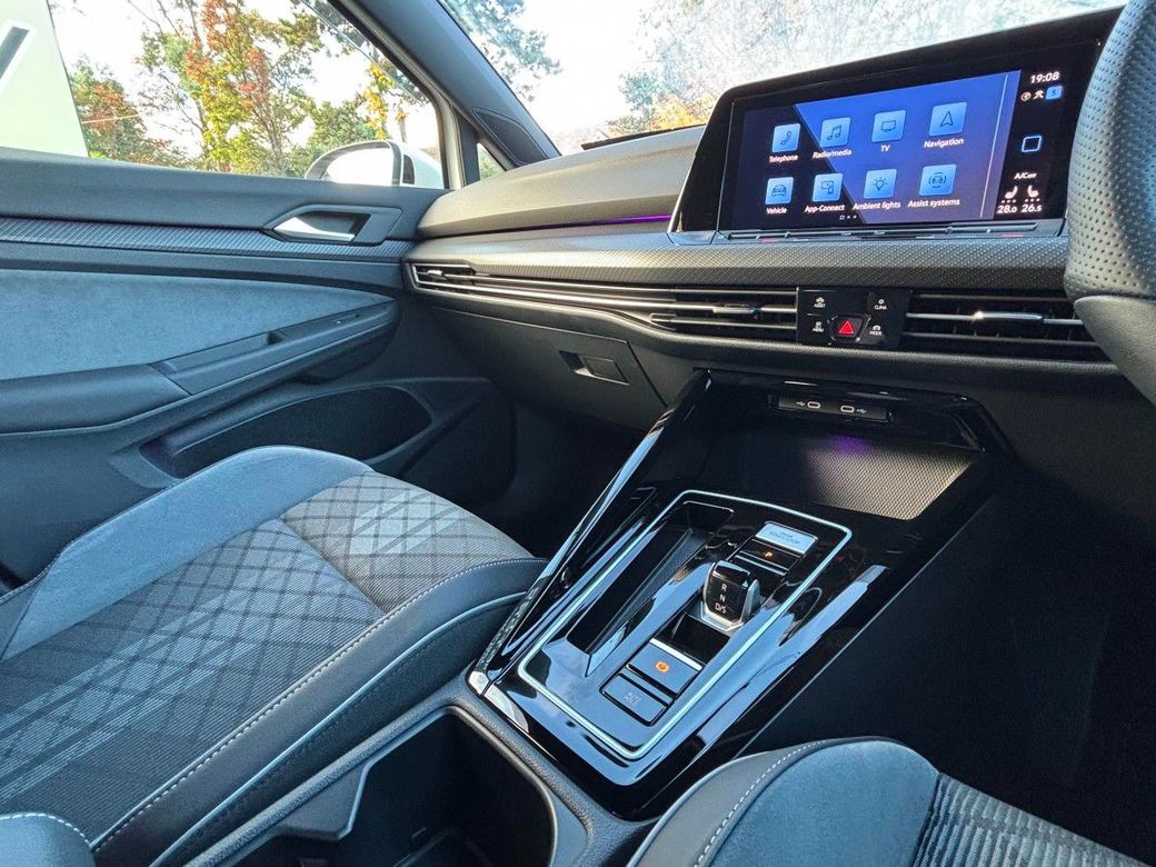 2023 Volkswagen Golf