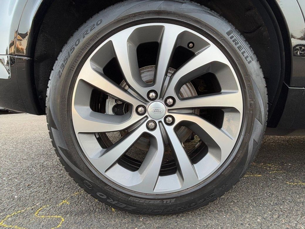 2022 Land Rover Discovery Sport