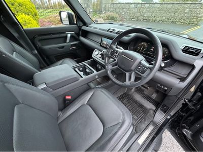 2023 Land Rover Defender