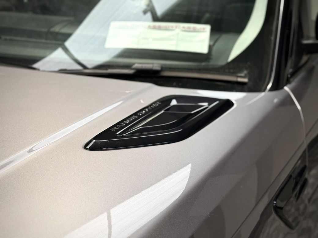 2020 Land Rover Range Rover Sport