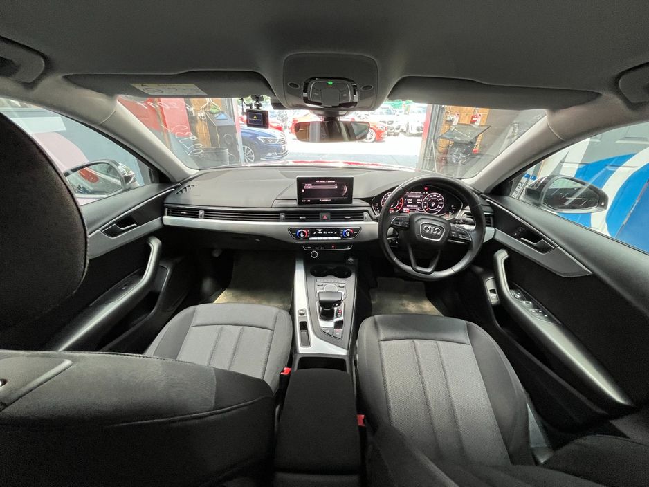 2017 Audi A4