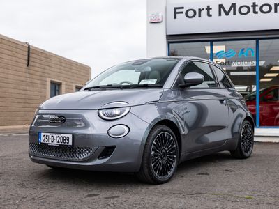 2025 Fiat 500