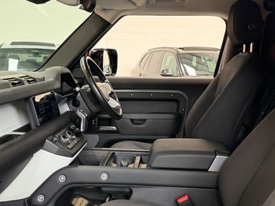 2023 Land Rover Defender
