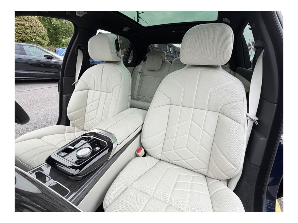 2026 BMW i7