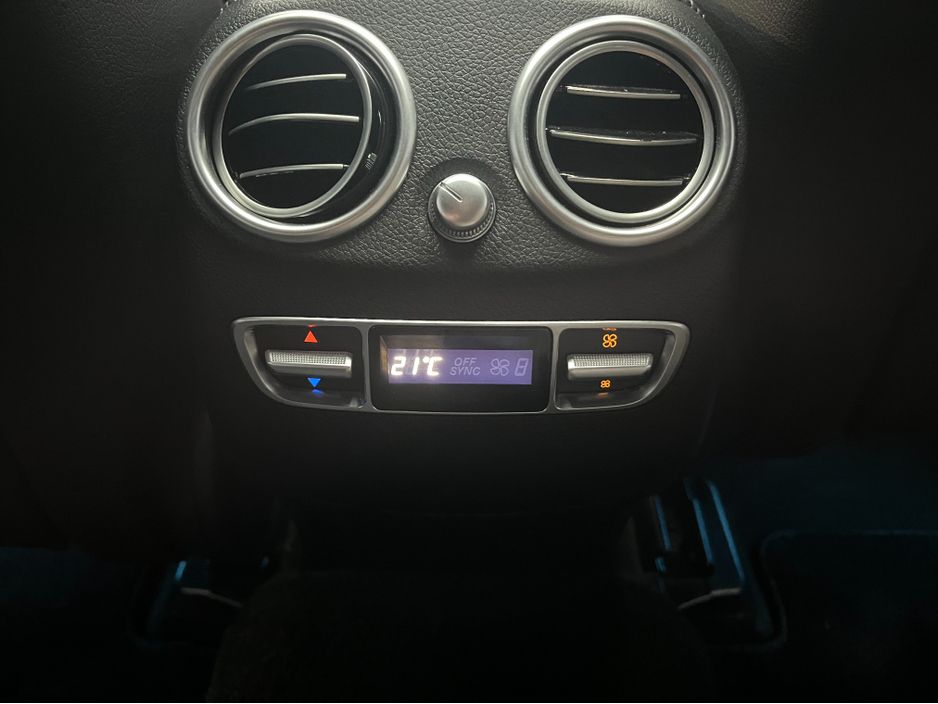 2020 Mercedes-Benz EQC