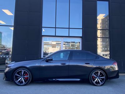 2024 BMW i5