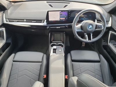 2025 BMW iX1