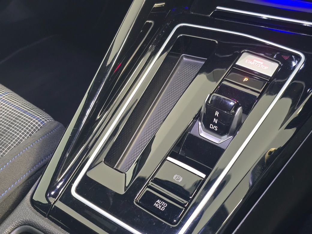 2024 Volkswagen Golf