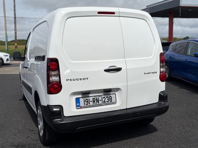 2019 Peugeot Partner