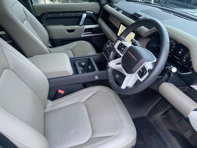 2023 Land Rover Defender