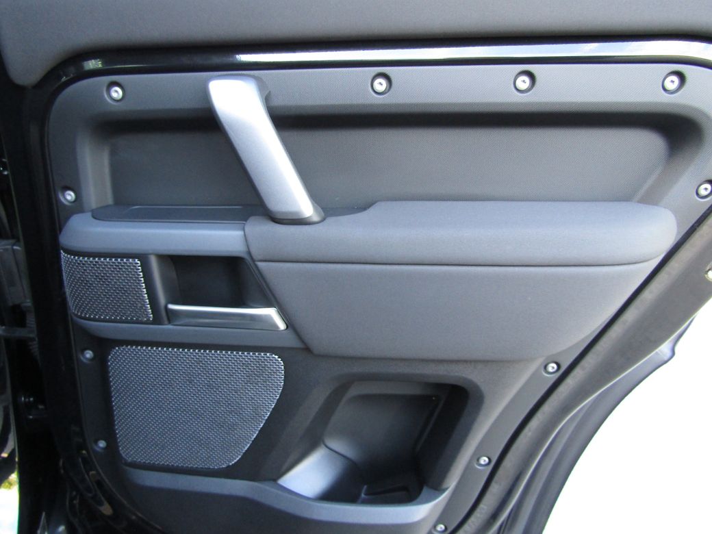 2023 Land Rover Defender 110