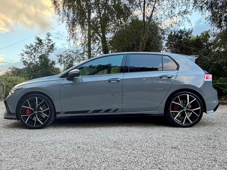2025 Volkswagen Golf