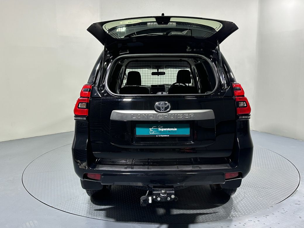 2021 Toyota Landcruiser