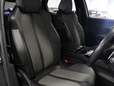 2023 Peugeot 3008