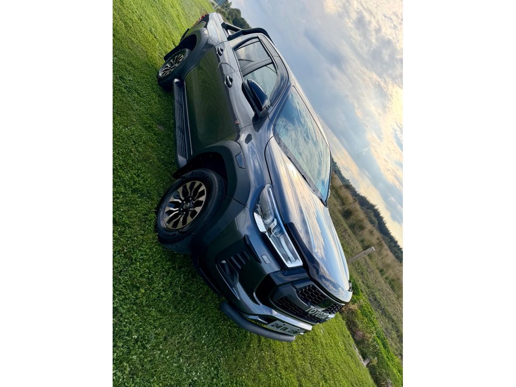 2024 Toyota Hilux