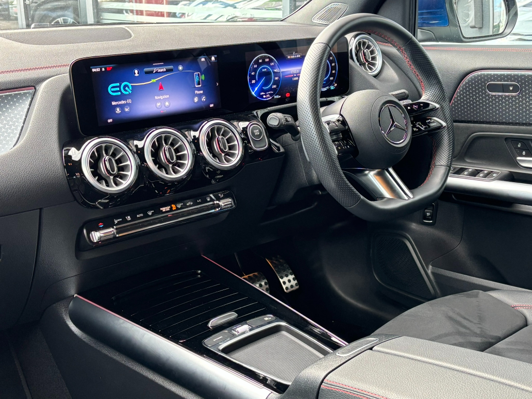 2025 Mercedes-Benz EQA