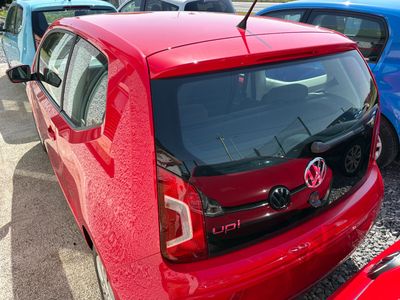 2015 Volkswagen up!