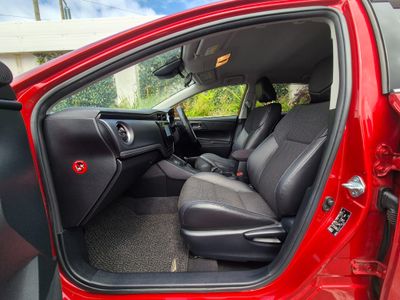 2017 Toyota Auris
